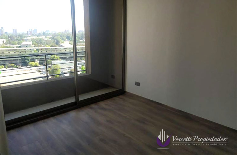Departamento a pasos del Metro U. de Santiago · foto 4