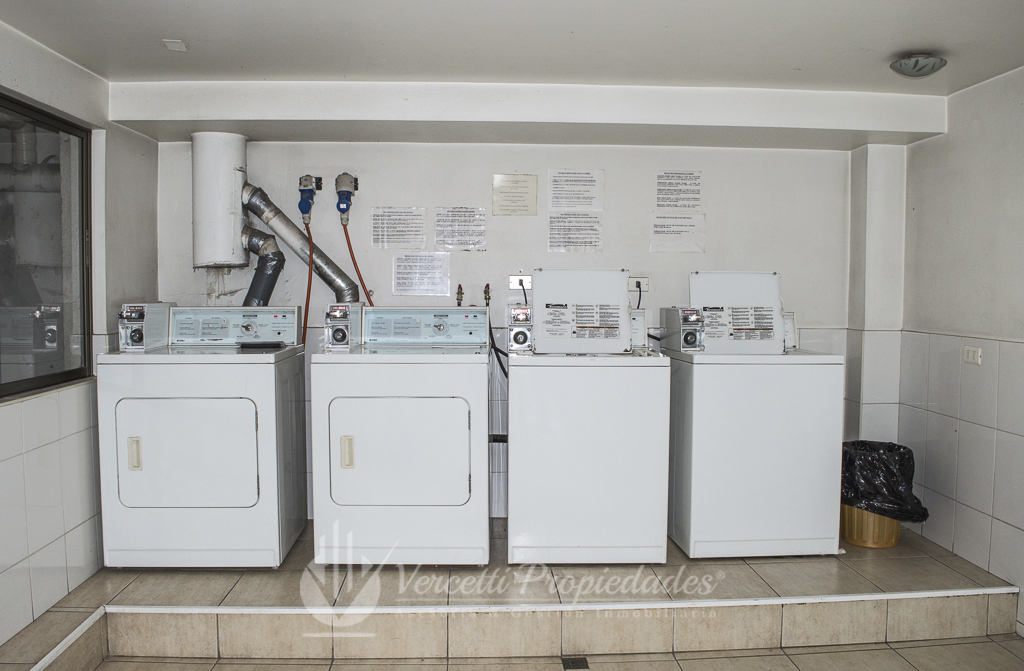 Hermoso y amplio Departamento Amoblado · foto 18