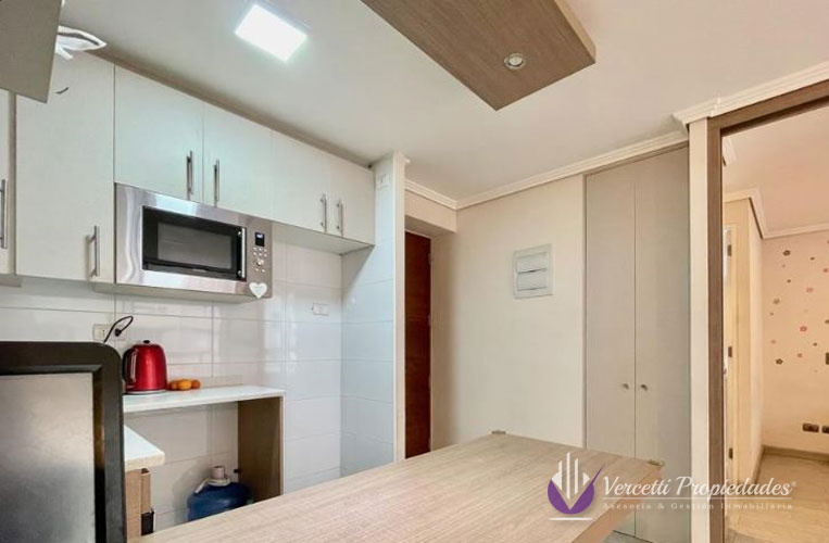 Departamento a solo pasos del Metro Ecuador · foto 6
