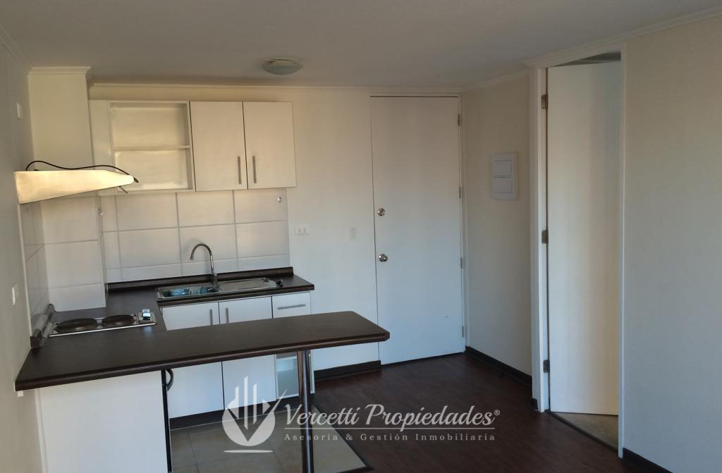 Hermoso departamento ubicado a solo pasos del casco histórico de Santiago · foto 4