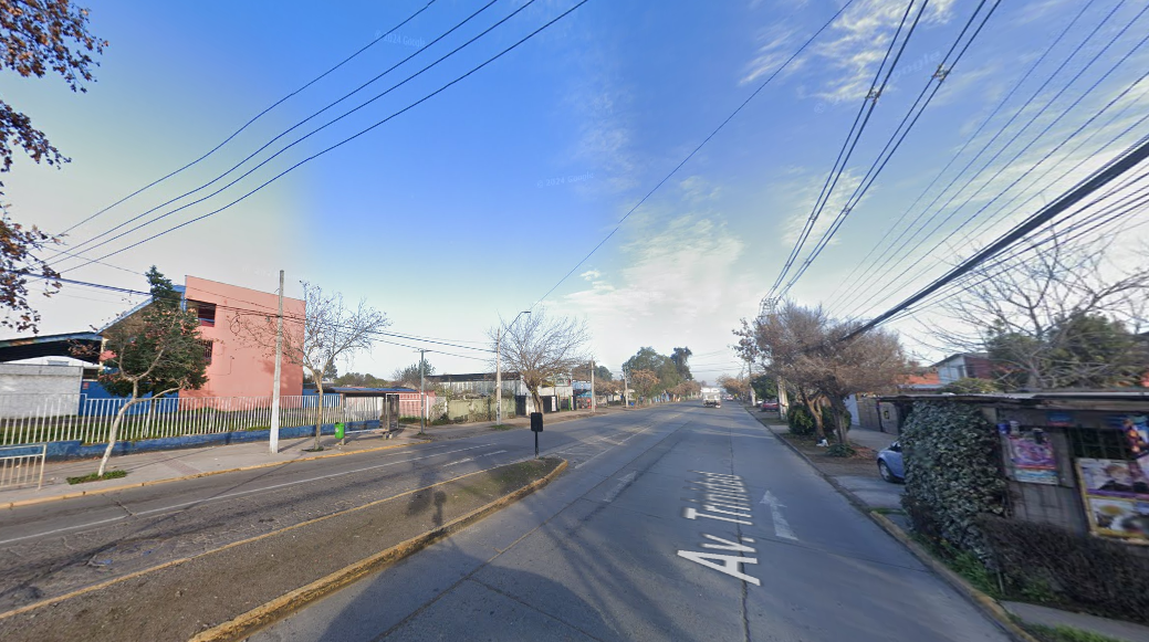 Amplio terreno en una principal Avenida en la Comuna de La Florida · foto 3