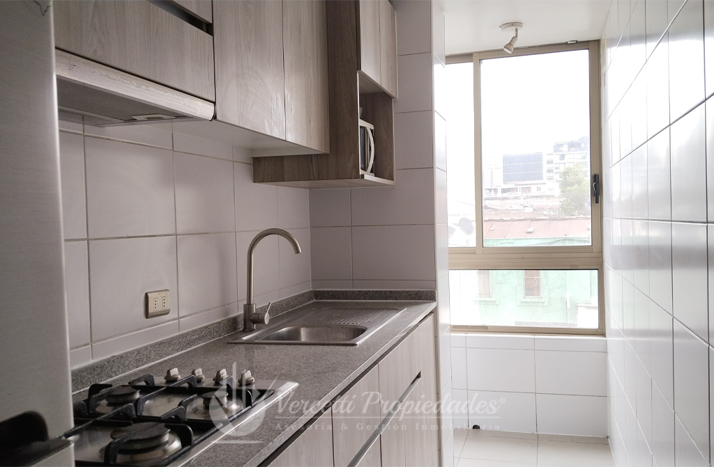Hermoso departamento a pasos de la Estación de Metro Irarrázaval · foto 14