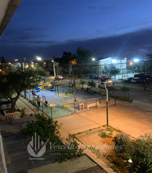 Acogedor departamento a pasos de la Estación de Metro Santa Rosa · foto 9