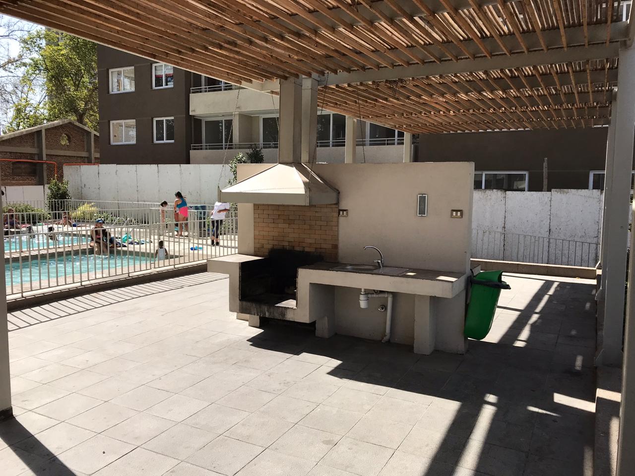 Se arrienda estupendo y amplio departamento con vista hacia la cordillera · foto 19