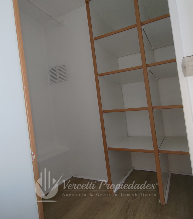 Amplio y Hermoso Departamento en La Cisterna · foto 11